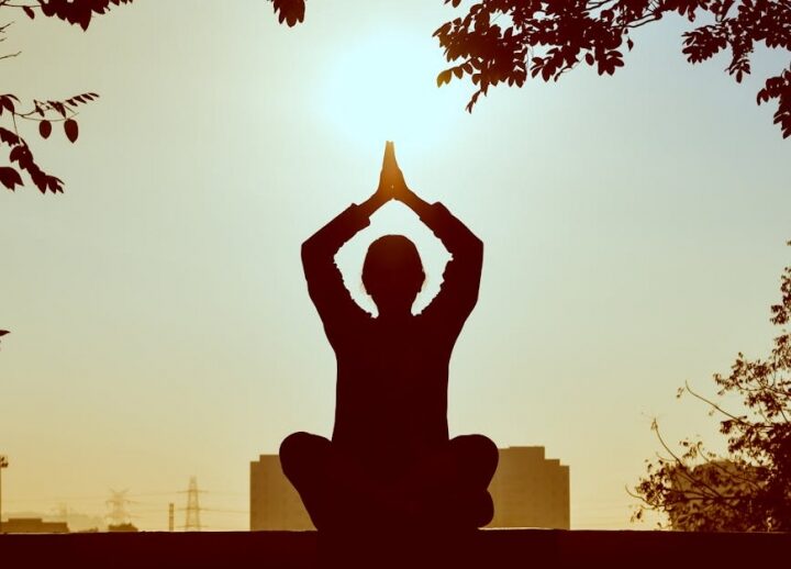 Odkrywaj moc jogi na świeżym powietrzu – bezpłatna oferta dla wszystkich