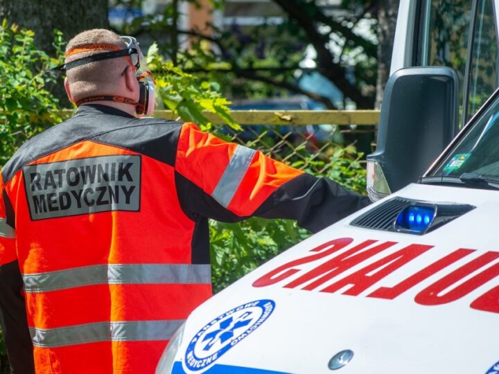 Ponowny przypadek agresji wobec ratownika medycznego – zdarzenie w Warszawie