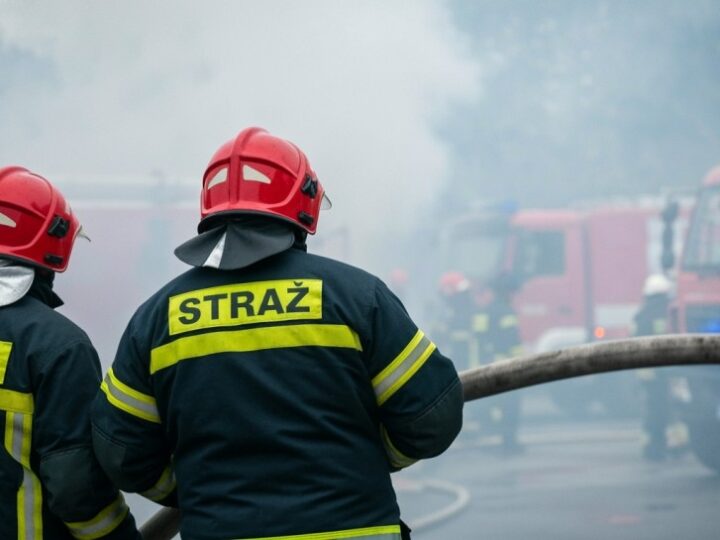 Gigantyczny pożar w Szczecinie: RCB ostrzega przed niebezpieczeństwem!