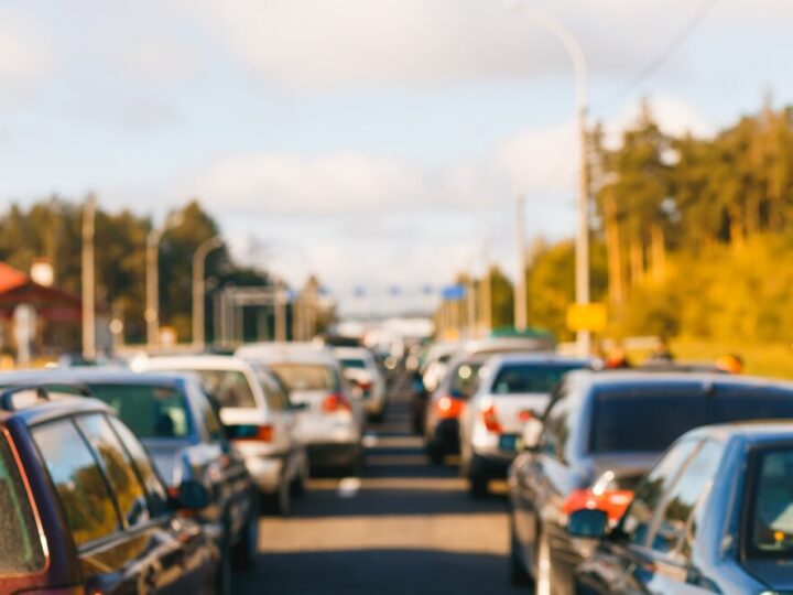 Karambol na A6: Utrudnienia w ruchu między Rzęśnicą a Dąbiem