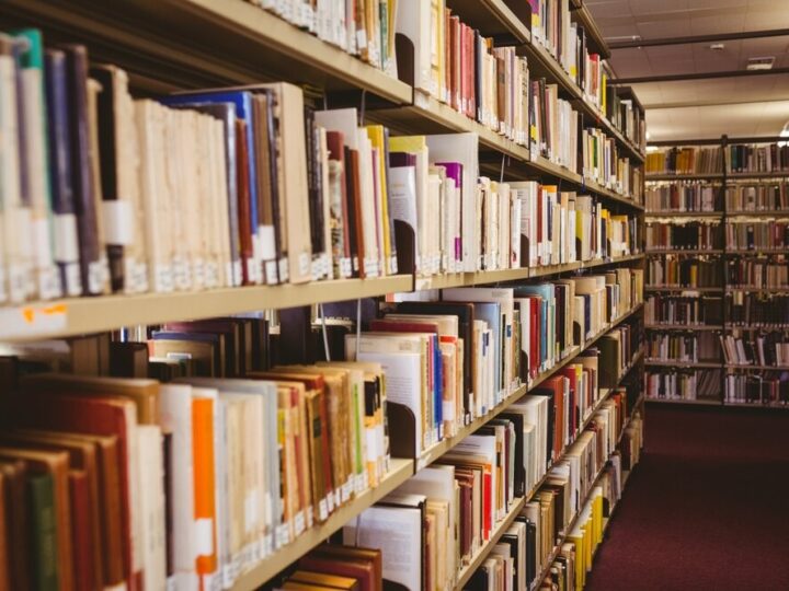 Ekscytujący tydzień w bibliotece: warsztaty, spotkania i kulinarne podróże!