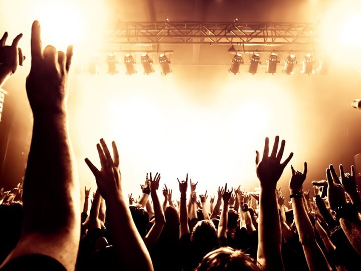 Jesień w Słowianinie: Festiwale, Muzyka i Literatura w Pełni Rozkwitu