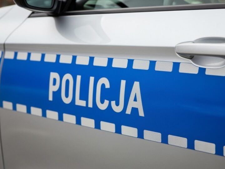 Szczecińscy policjanci zdobywają medale na 51. Maratonie Dębno!