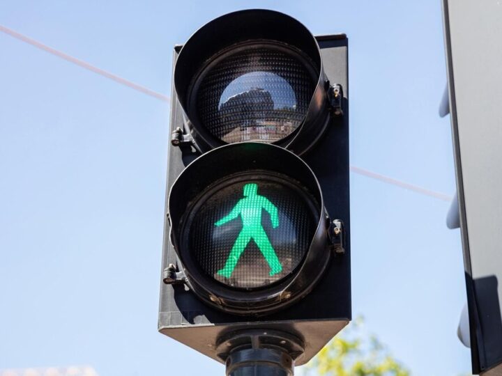 Bezpieczne „Plastusie” – przedszkolaki uczą się zasad bezpieczeństwa z Policją