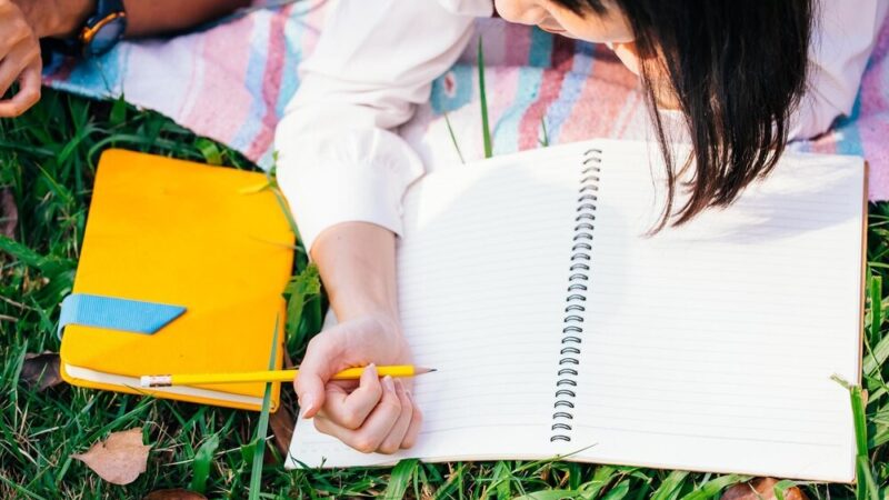 Hejt w internecie – kluczowe powody do dyskusji i jego skutki