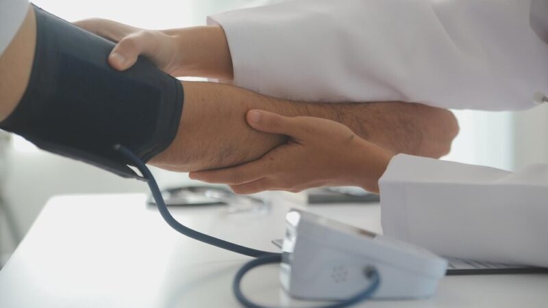 Bezpłatne badania PSA: Męskie zdrowie w Twoich rękach po 40-tce!