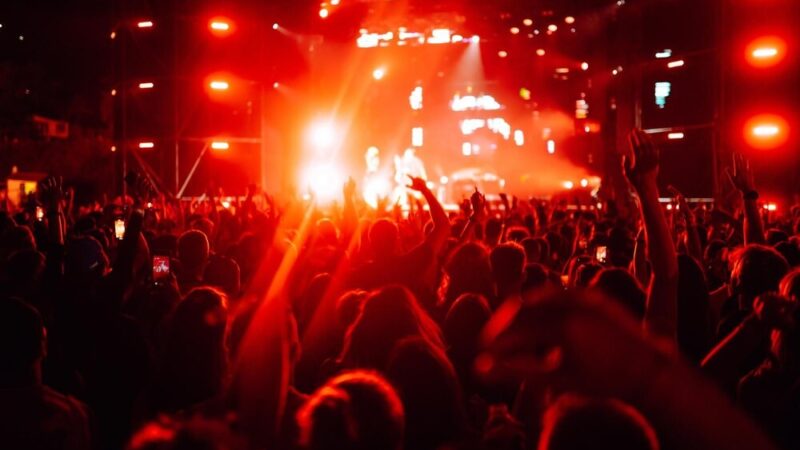 Muzyczne Uniesienia na Walentynki w Słowianinie!