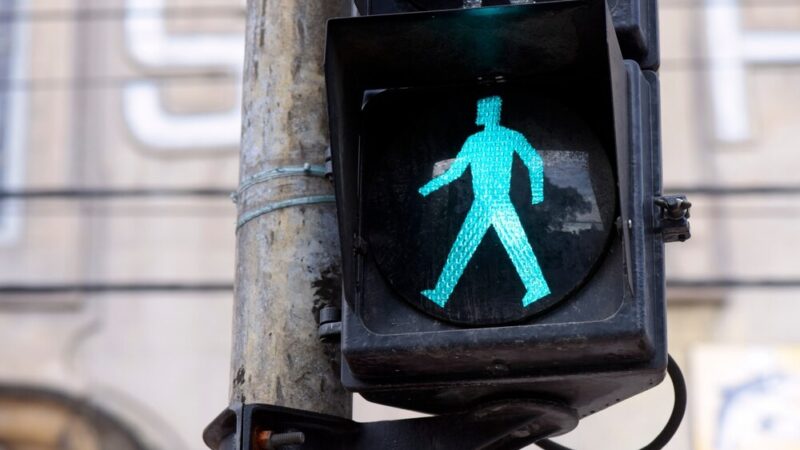 Bezpieczniejsza Łubinowa: Nowe oświetlenie dla pieszych!