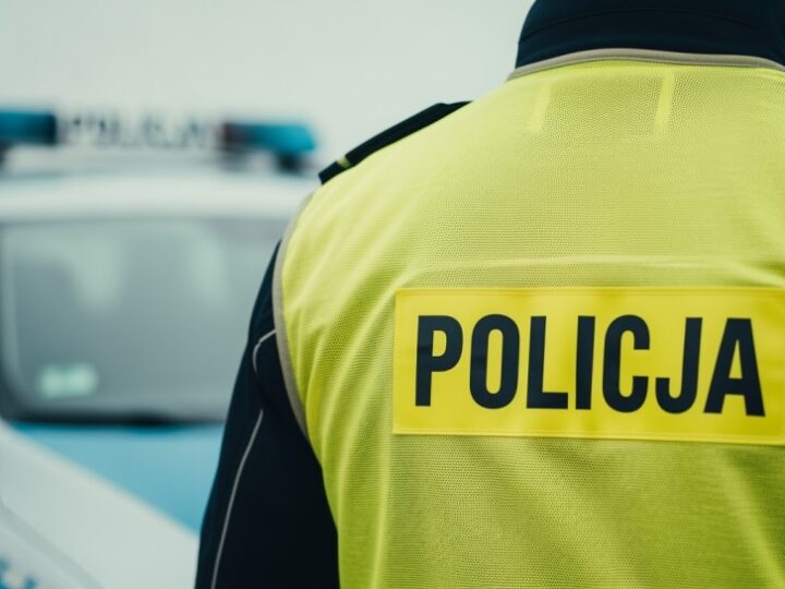 Policjanci obezwładnili narkotykowego kierowcę nawet po służbie.