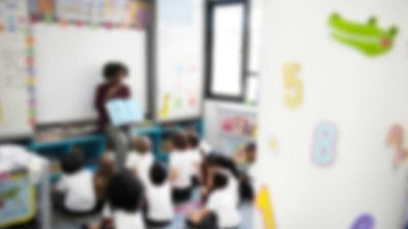 Edukacja przeciw hejtowi: Policja wspiera dzieci w Dołujach