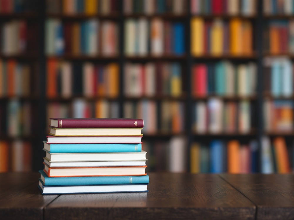 Literacka podróż do serca Watykanu z Magdaleną Wolińską-Riedi!