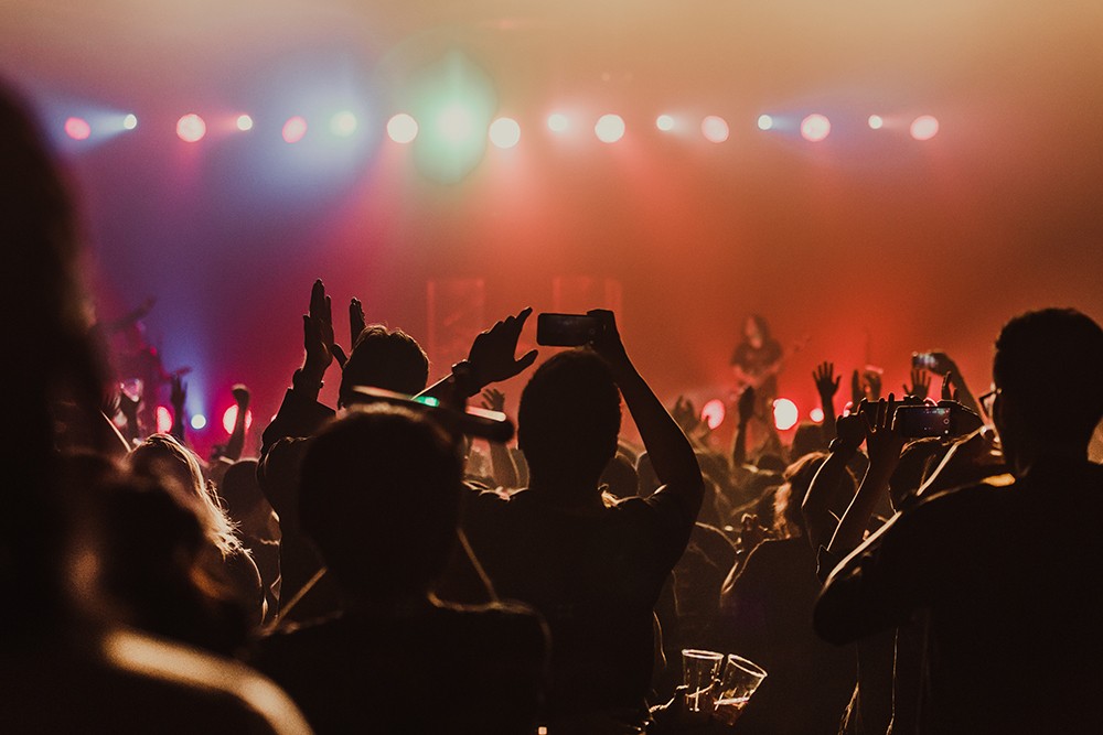 Karnawałowa przygoda z żyrafą Gafą w Tanecznej Dżungli!