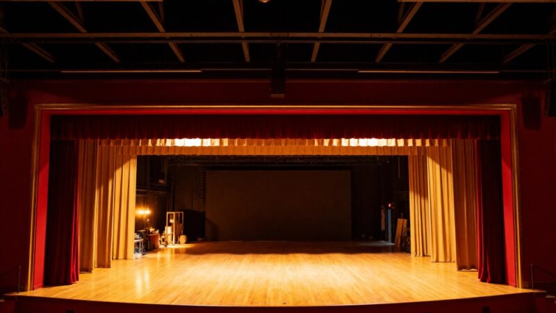 Magiczna podróż do świata nauki: Laboratorium Pana Kleksa wraca na scenę!