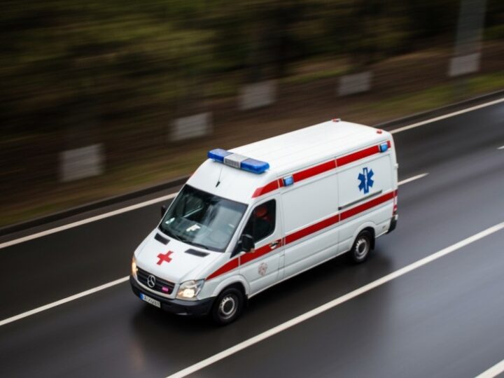 Szczecin w odwilży! Uważajcie na niebezpieczny lód i śnieg z dachów!