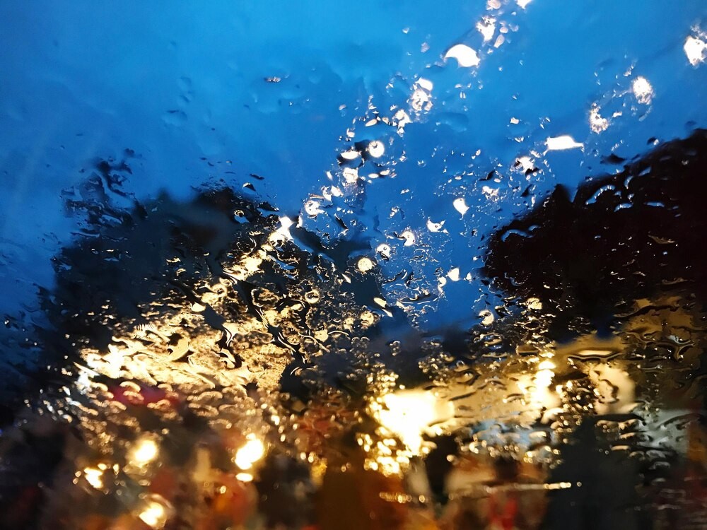 Zagrożenie gołoledzią: bądź ostrożny na drogach!