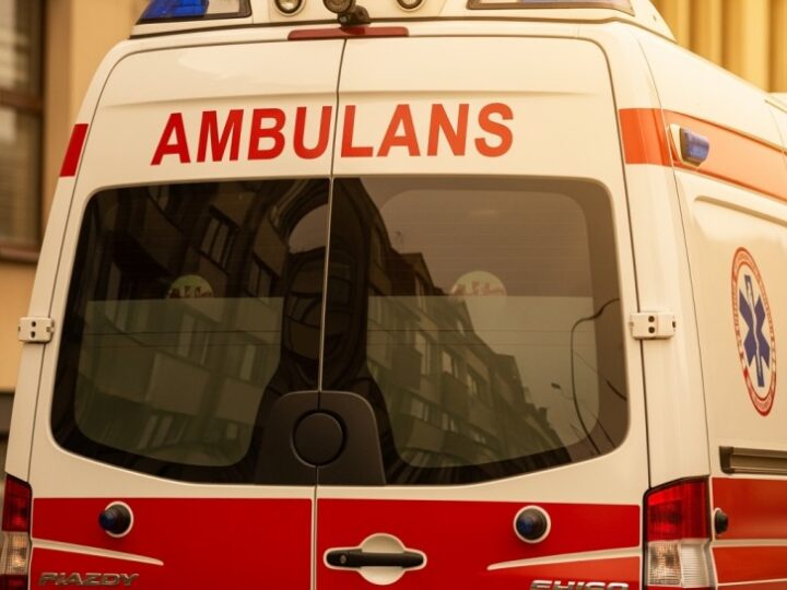 Zimowe bezpieczeństwo w Arkońskim-Niemierzynie: wspólna troska mieszkańców i Policji