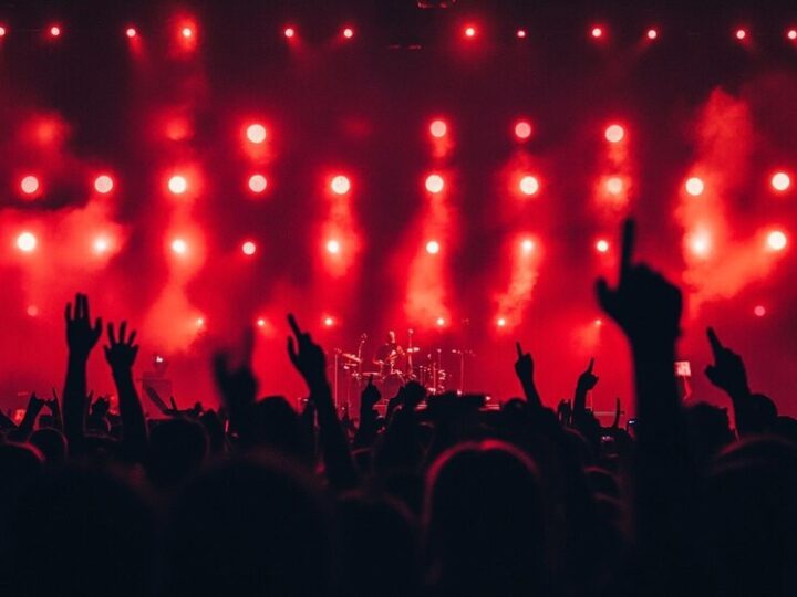 Słowiańska magia na scenie: Nene Heroine łączy mistykę z nowoczesnością