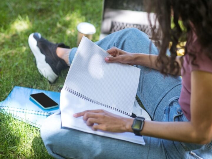 Moc słów i siła szacunku – profilaktyczna wizyta szczecińskiej policjantki w Szkole Podstawowej nr 53