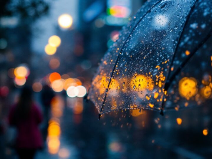 Gęsta mgła i niebezpieczne warunki na drodze – przygotuj się!