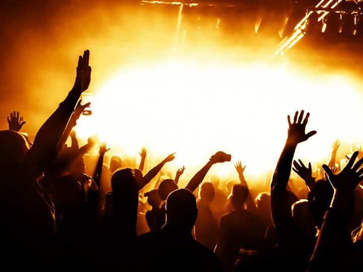 Pidżama Porno w Słowianinie – Wszystko, co musisz wiedzieć przed koncertem!