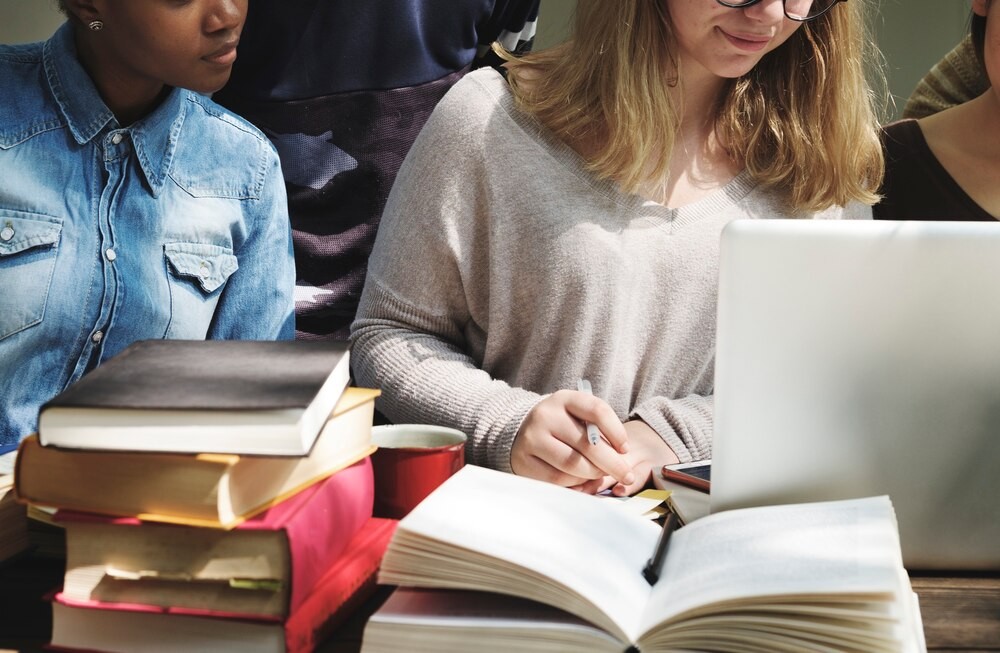 Edukacja o zagrożeniach związanych z uzależnieniami psychoaktywnymi