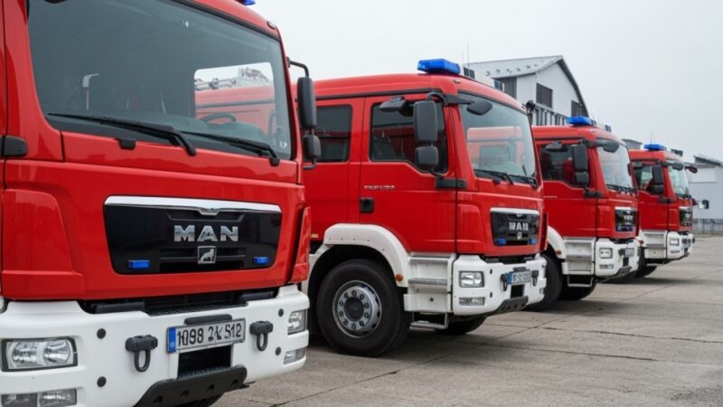 Wielkanocne spotkanie strażaków w Szczecinie: tradycja, życzenia i wspólna modlitwa