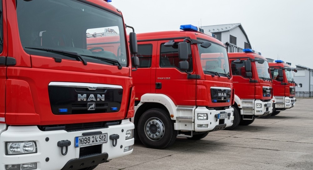 Wielkanocne spotkanie strażaków w Szczecinie: tradycja, życzenia i wspólna modlitwa