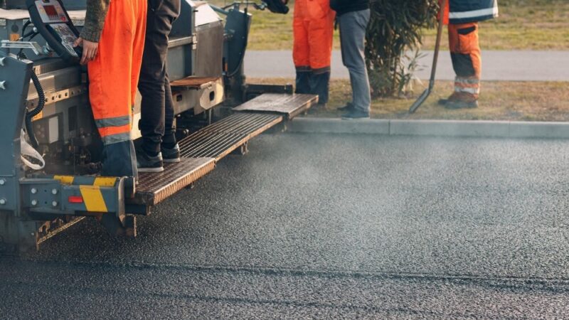 Utrudnienia w al. Powstańców Wielkopolskich z powodu uszkodzenia nawierzchni