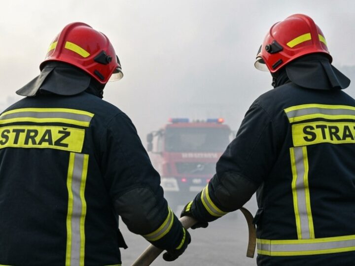 Czujność na pierwszym miejscu: Pożarowe zagrożenie w lasach!