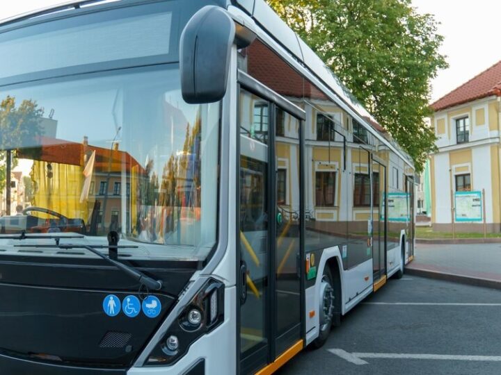 Nowe mniejsze autobusy na linii 85 – zmiany w komunikacji Szczecina!