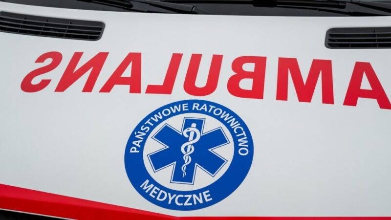 Bezpieczny wypoczynek nad Jeziorem Głębokim: Policja dba o porządek