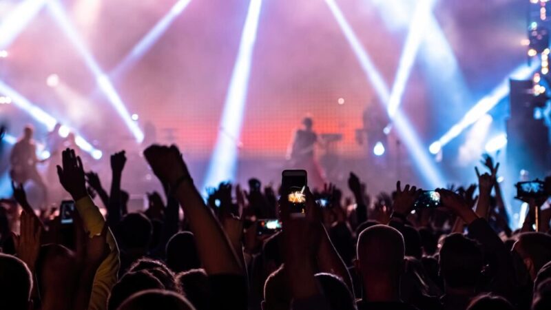 Piknik Rodzinny w Krzypnicy: Muzyka, radość i wspólne chwile