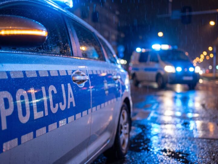 Policja zabezpieczyła 4 kg narkotyków i 18 900 zł, zatrzymano podejrzanego