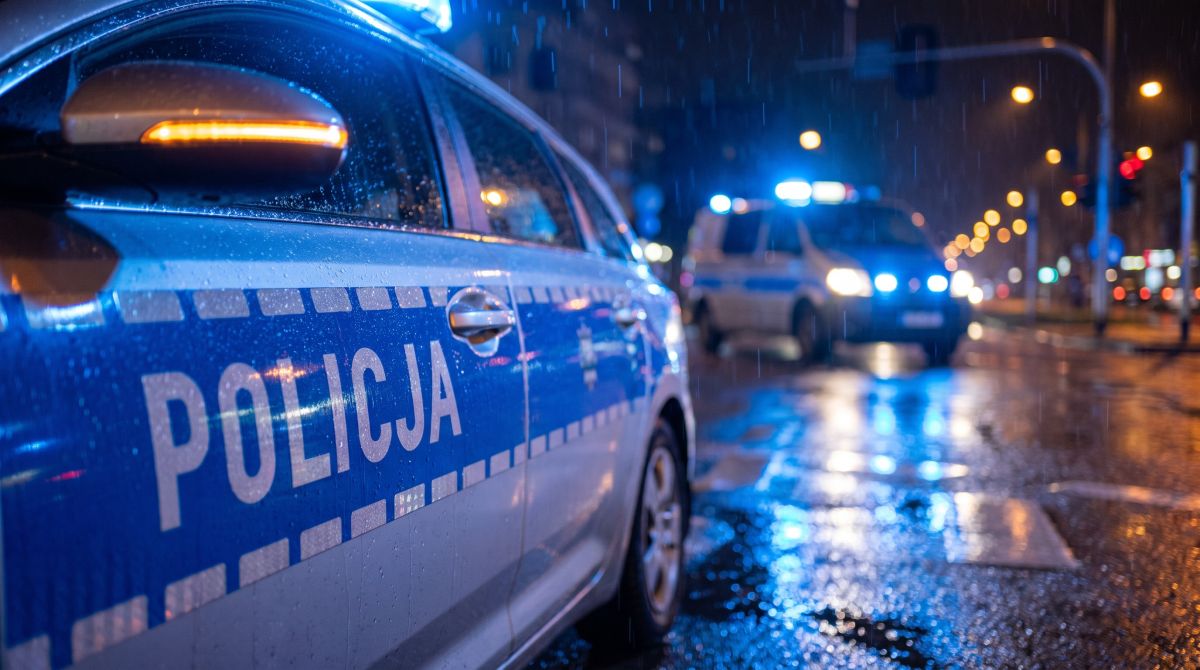 Policja zabezpieczyła 4 kg narkotyków i 18 900 zł, zatrzymano podejrzanego