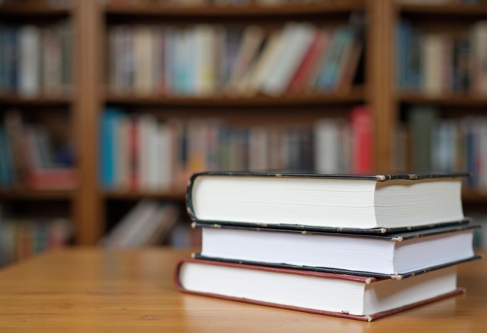 Jesienne wieczory z literaturą: spotkanie z Hanną Cygler w Nowym Warpnie